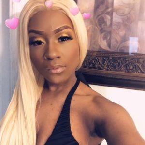 Meet your Posher, Leeandra